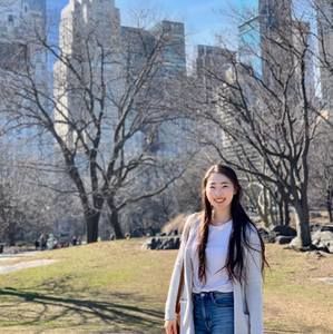 Meet your Posher, Cynthia